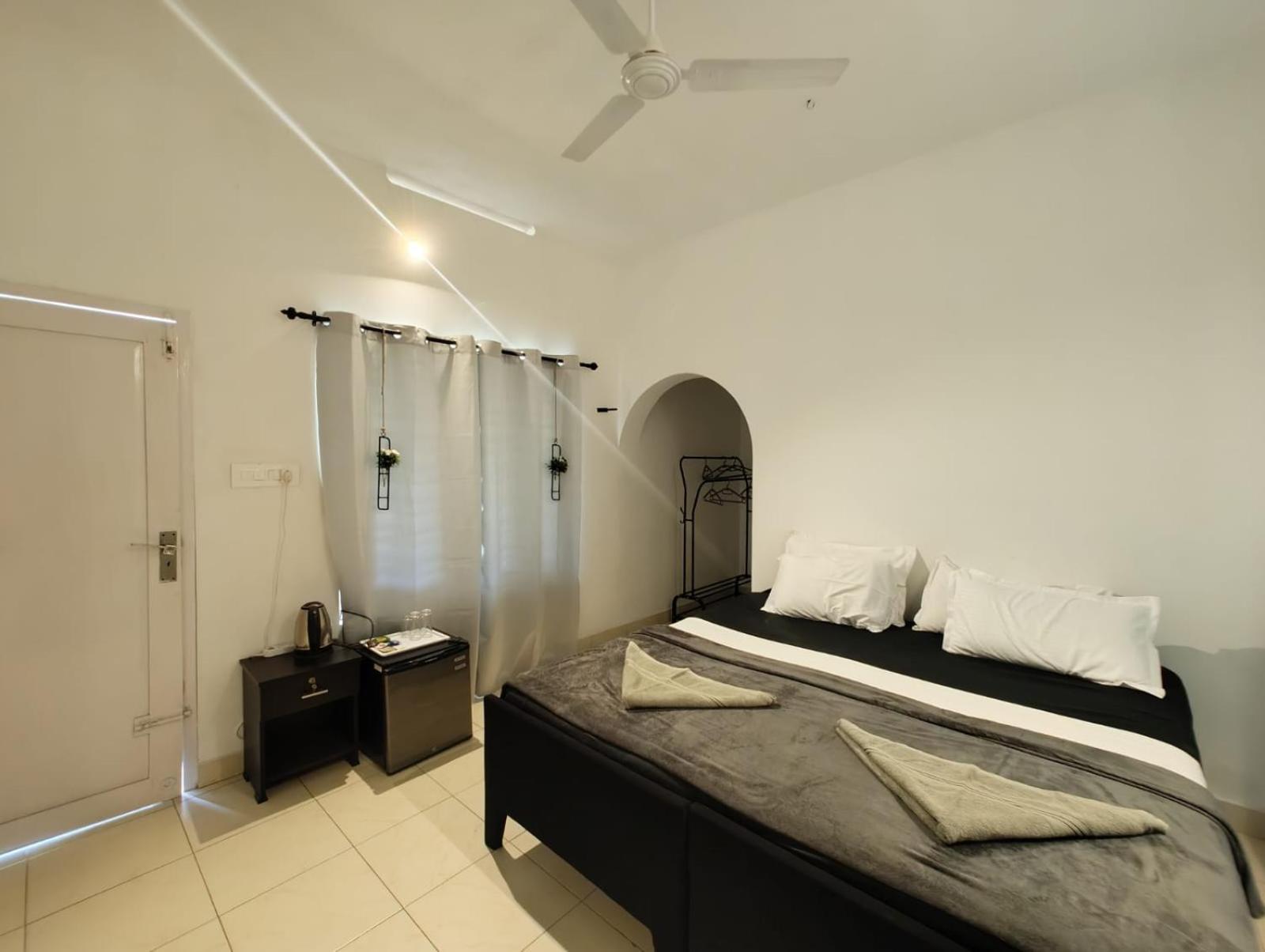Satta Beach Deluxe Varkala Room photo